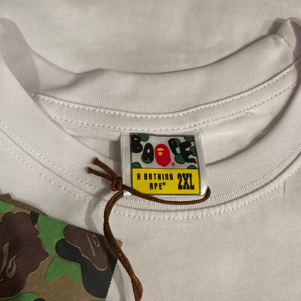 Bape t shirt red camouflage - Picture 3 of 4